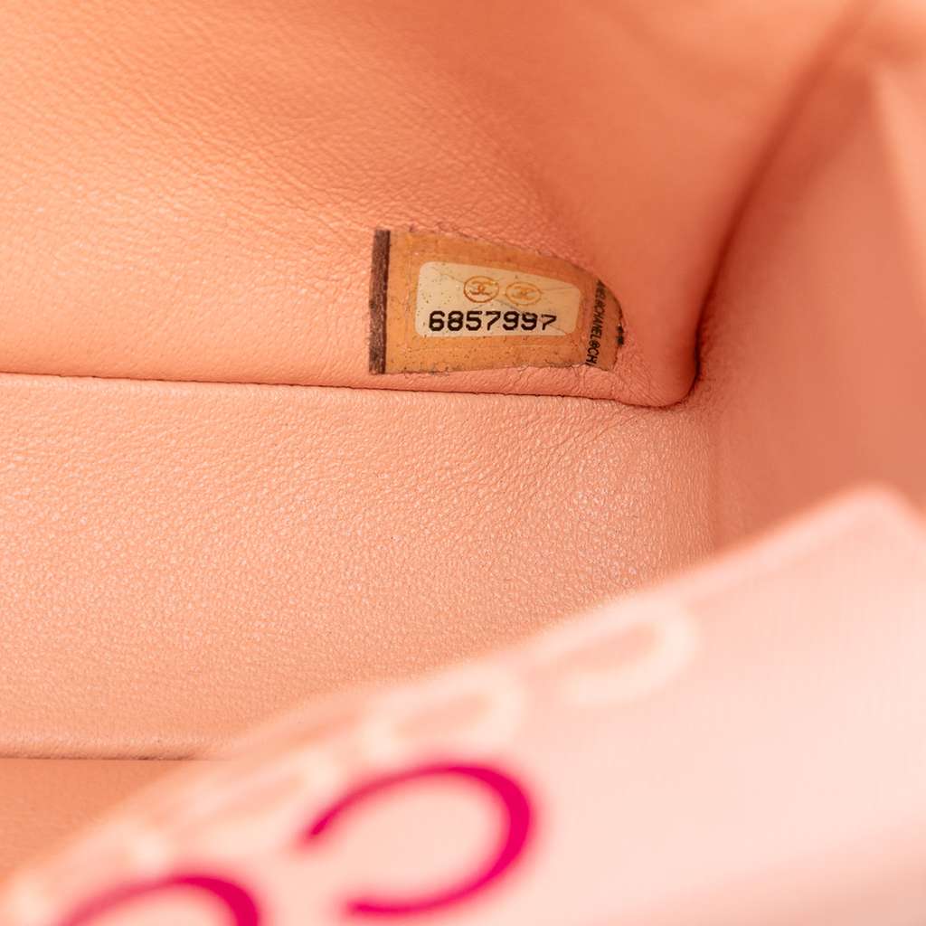 Chanel CC Chocolate Bar Canvas Logo East West Flap Pink Canvas Good condition - Box View