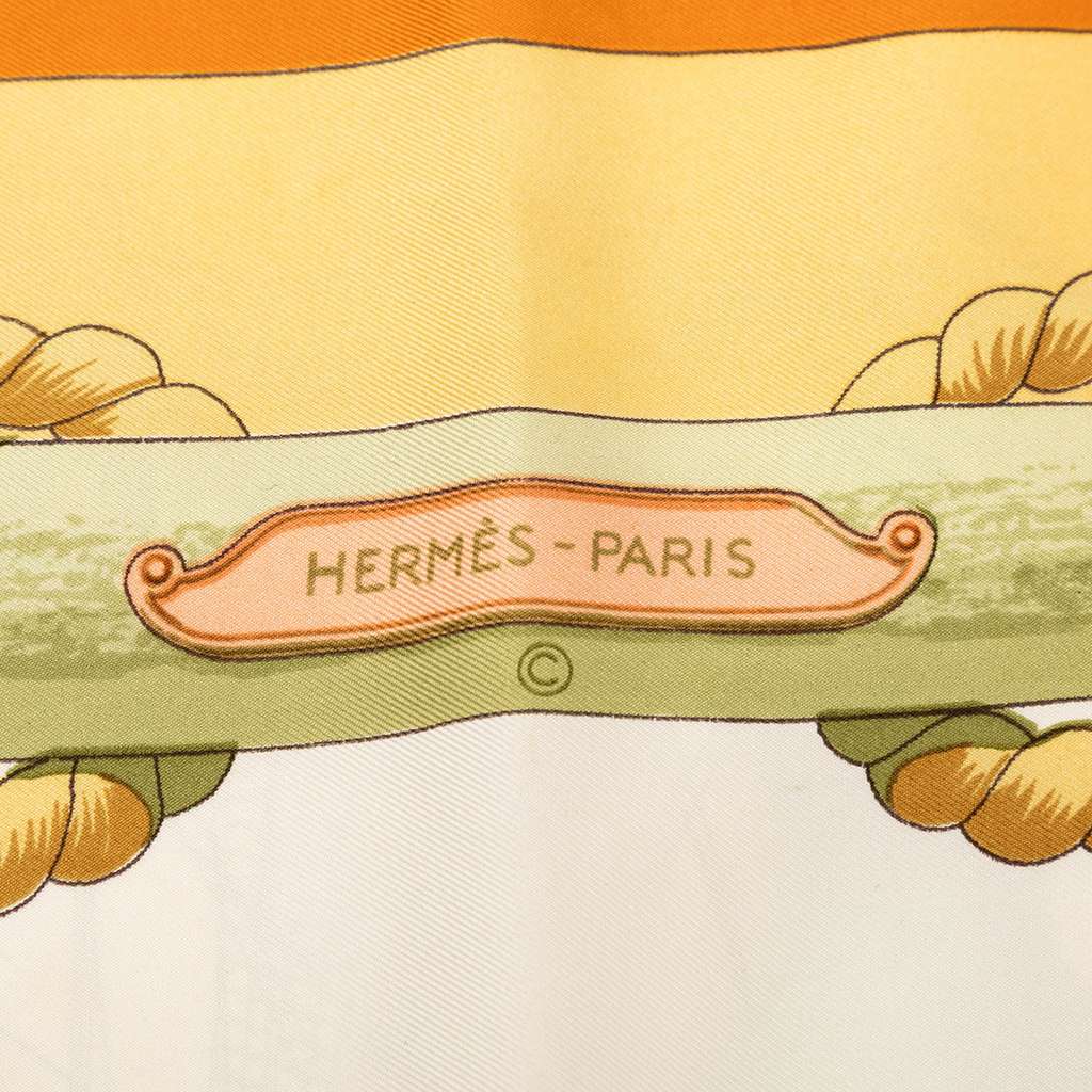 Hermès Tribord Silk Scarf 90 White Silk Good condition - Inside View