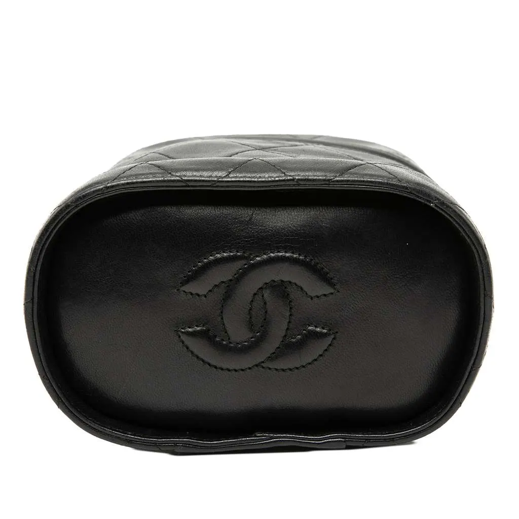 Chanel Quilted Lambskin Tassel Vanity Case with Chain Black Leather Very good - Inside View