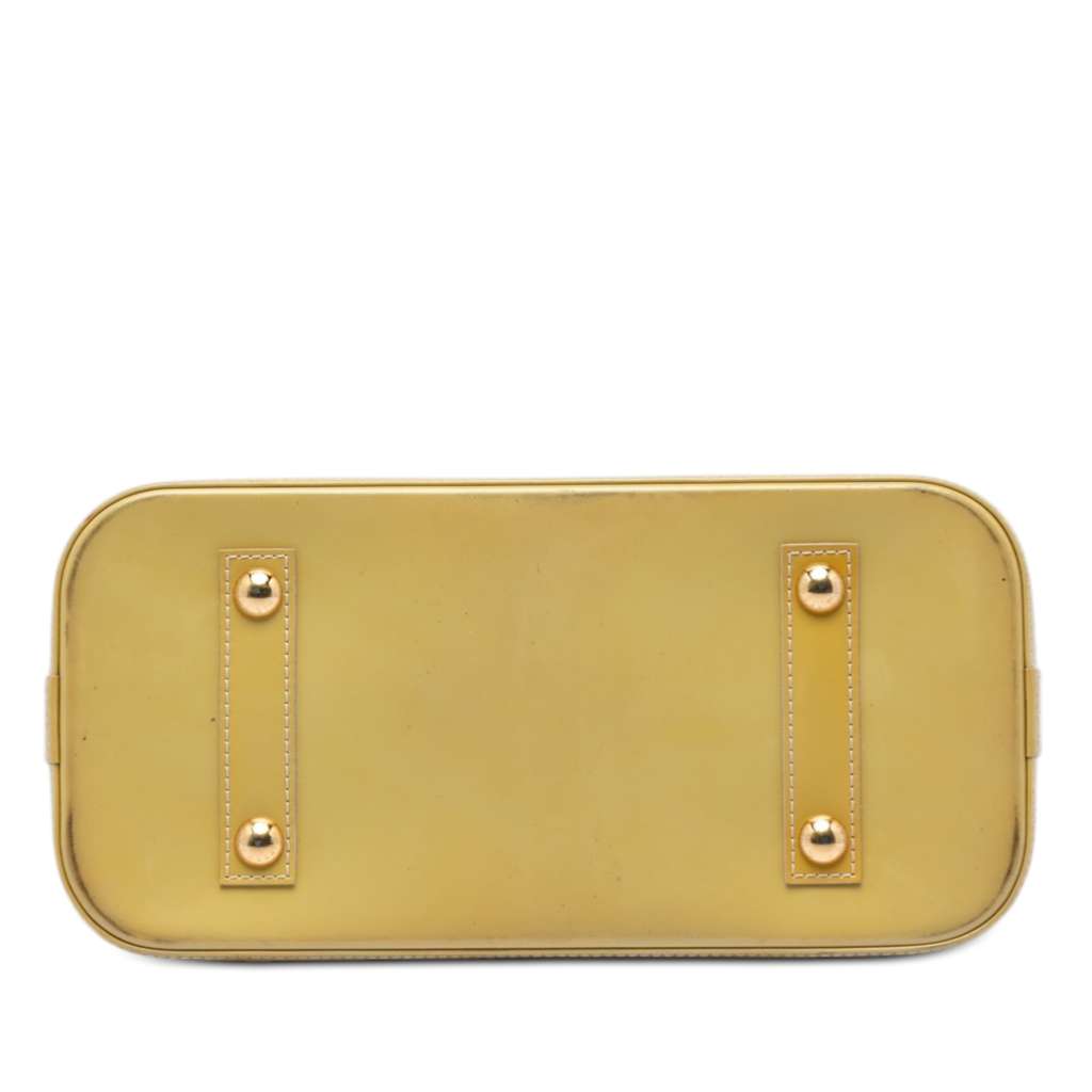 Louis Vuitton Monogram Vernis Alma PM Beige Leather Good condition - Inside View