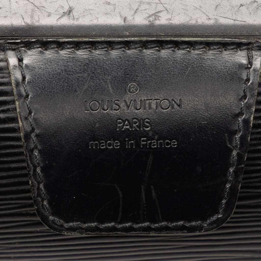 Louis Vuitton Epi Serviette Fermoir Black Leather Good condition - Box View