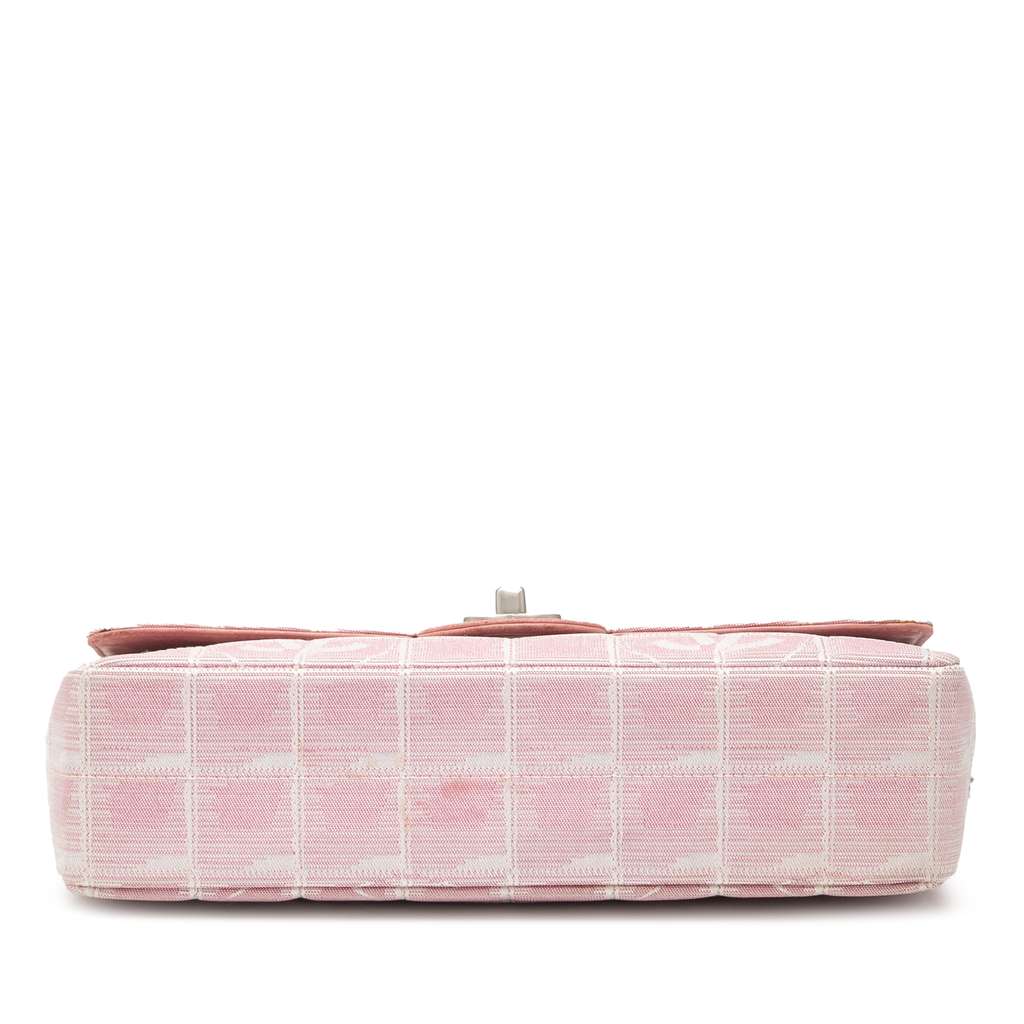 Chanel Medium New Travel Line Nylon Single Flap Pink Good condition - Inside View