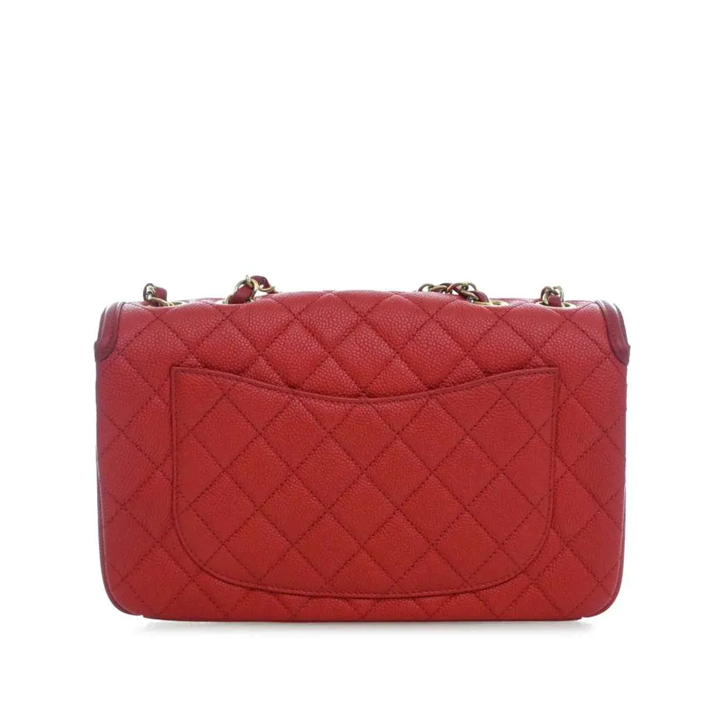 Chanel Medium Caviar CC Filigree Flap Red Leather Very good - Model View
