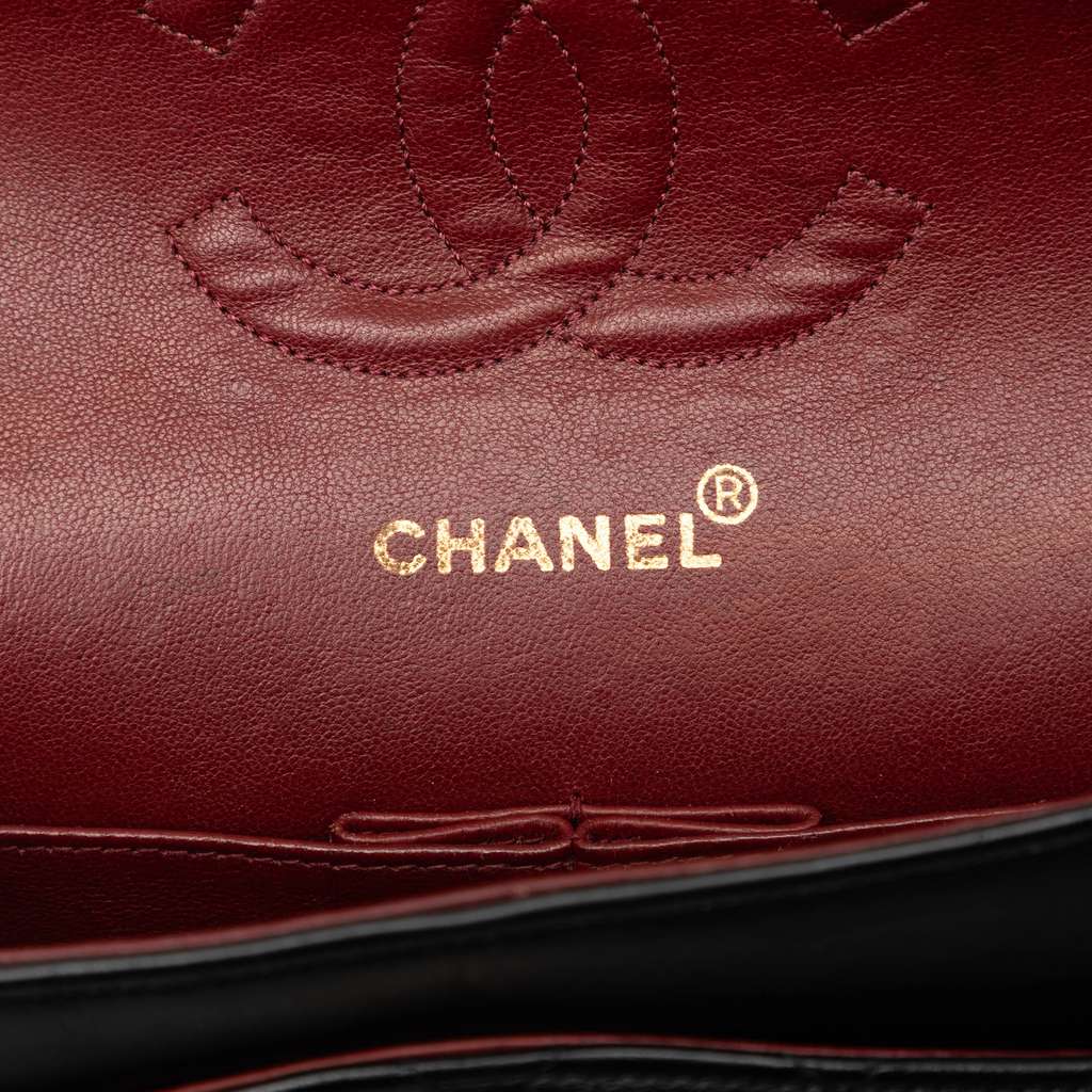 Chanel Medium Classic Lambskin Double Flap Black Leather Good condition - Box View