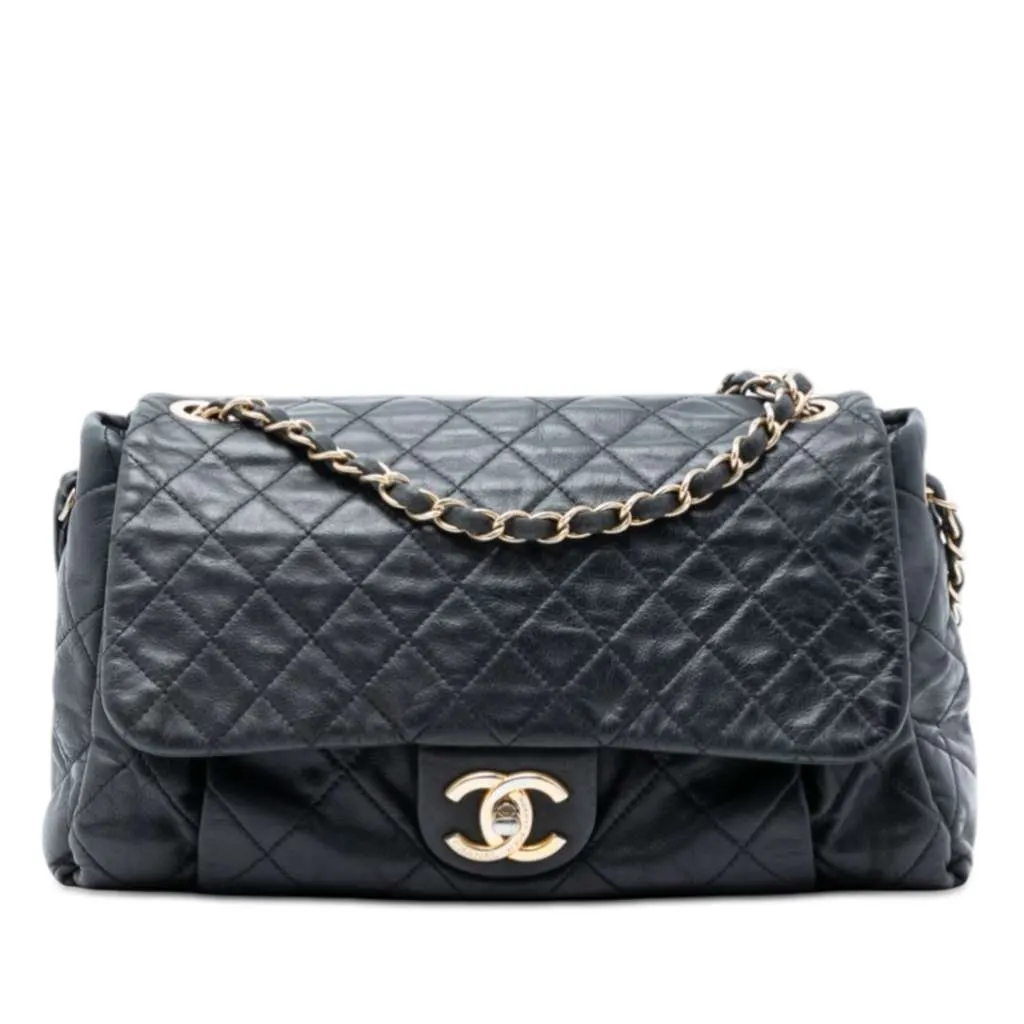 Chanel Large Aged Calfskin Chic Quilt Flap Black Leather Very good - Front View