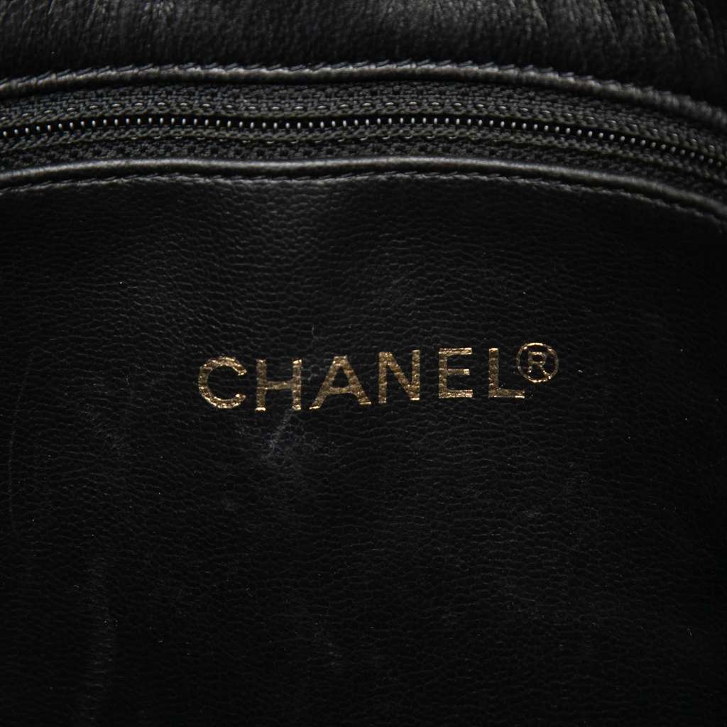 Chanel Lambskin CC Studded Logo Tote Black Leather Good condition - Box View
