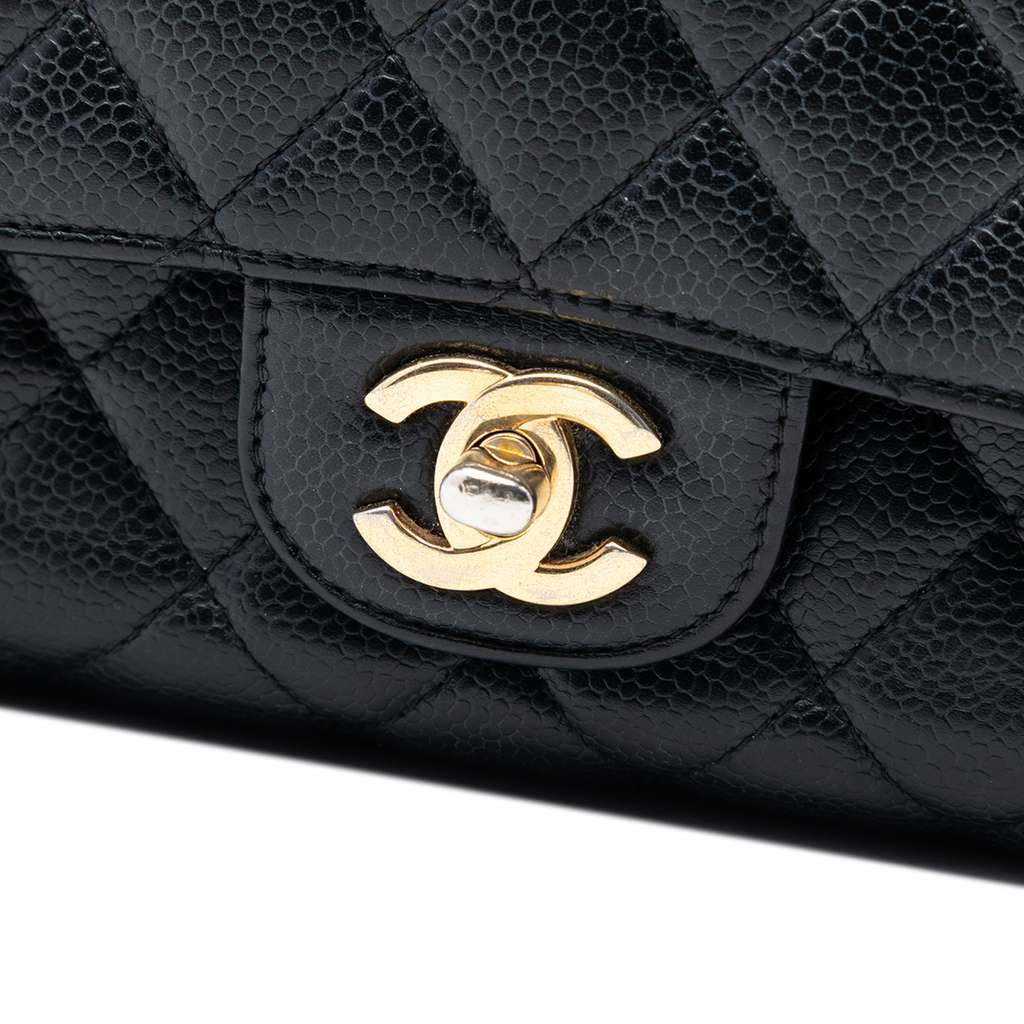 Chanel Medium Classic Caviar Double Flap Black Leather Good condition - Box View