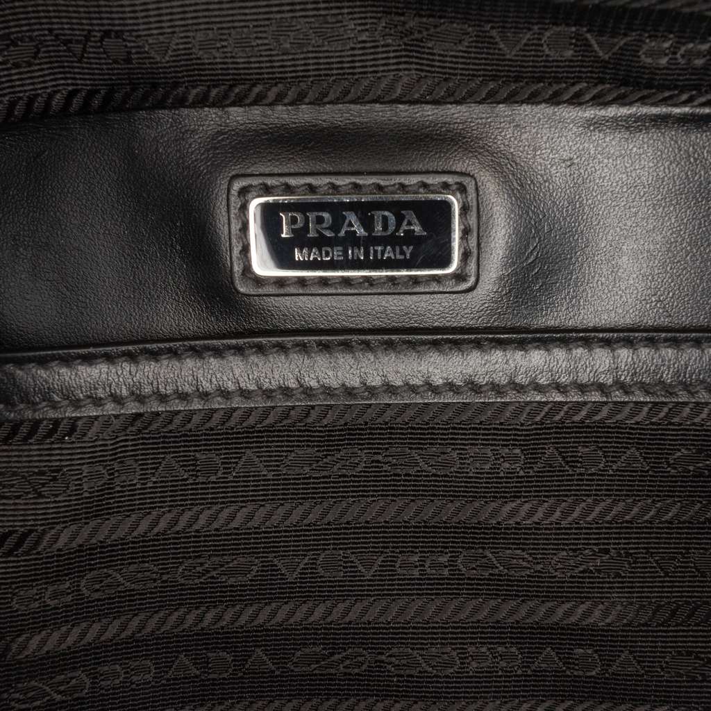 Prada Saffiano Brique Crossbody Black Leather Good condition - Box View