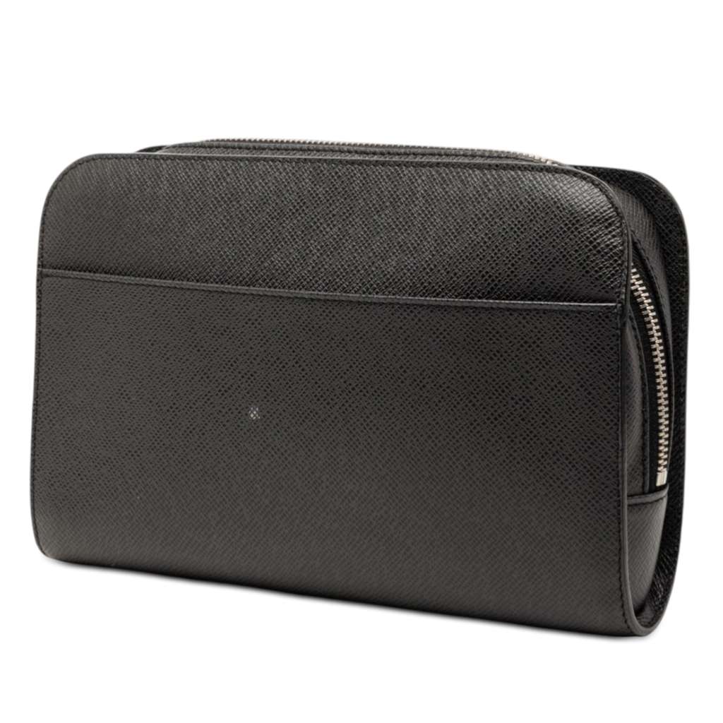 Louis Vuitton Taiga Pochette Baikal Black Leather Good condition - Back View