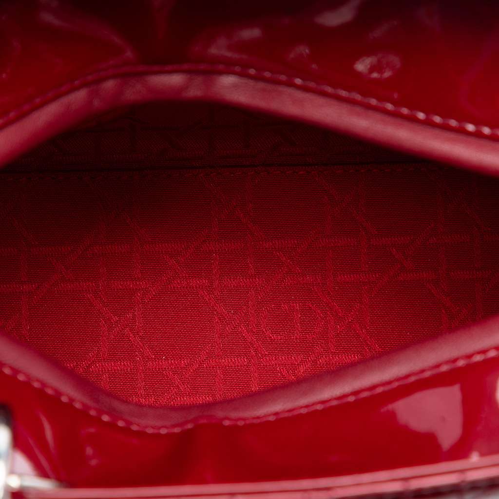 Dior Medium Patent Cannage Lady Dior Red Leather Good condition - Model View