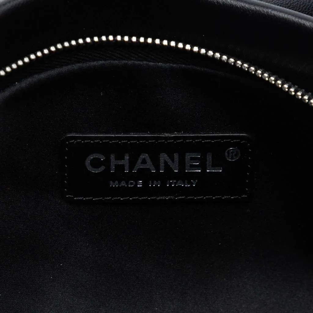 Chanel Lambskin Globe Emblem Clutch Black Leather Very good - Box View