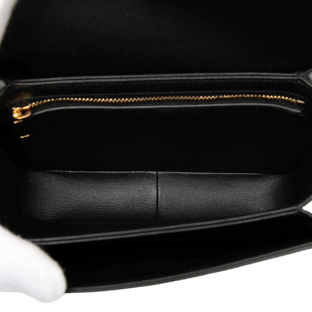 Celine Teen Shiny Calfskin Triomphe Crossbody Black Leather Good condition - Model View