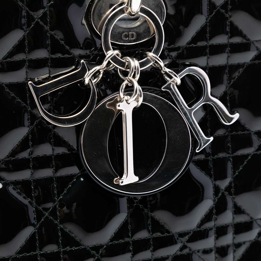Dior Large Patent Cannage Lady Dior Black Leather Good condition - Box View