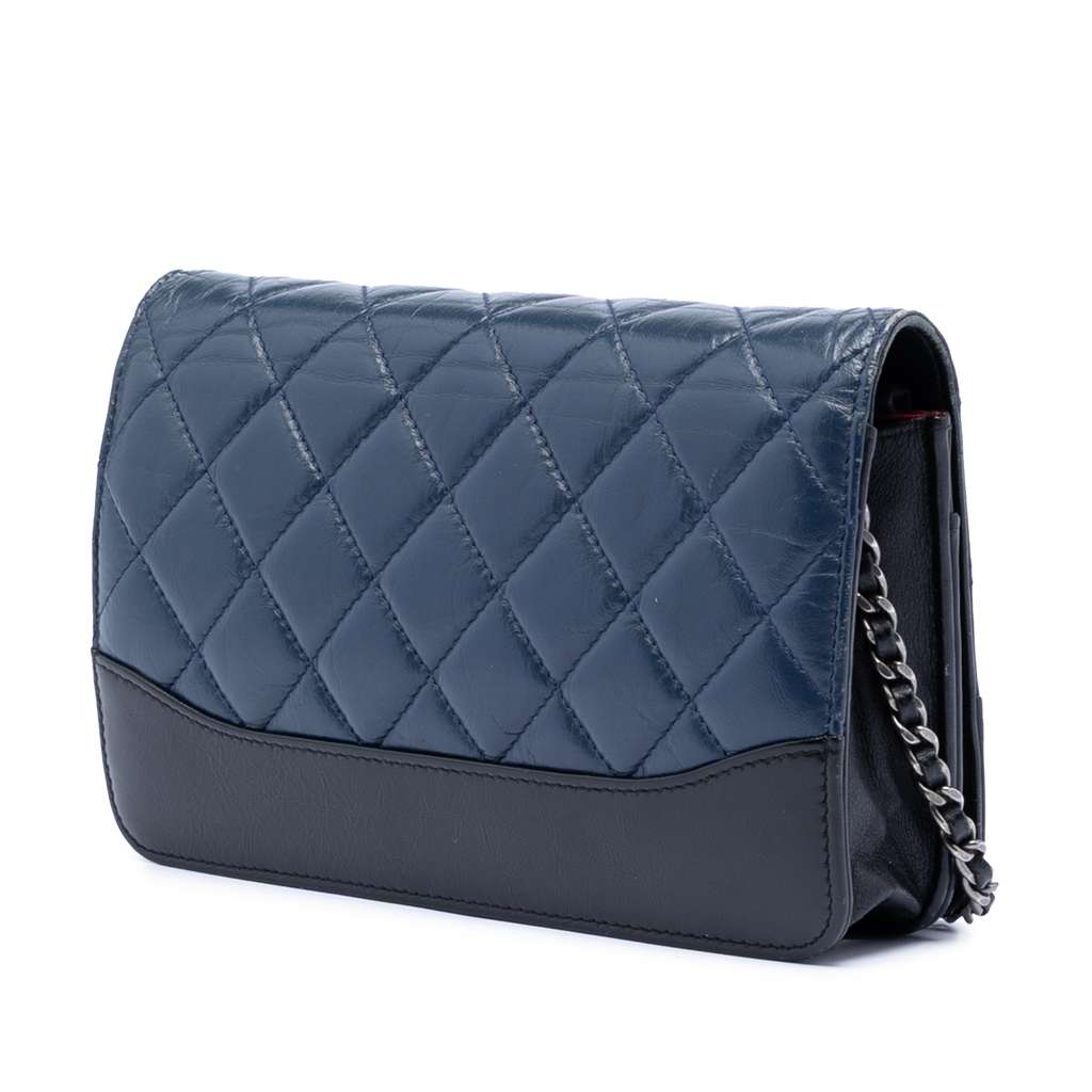 Chanel Quilted Aged Calfskin Gabrielle Wallet On Chain Blue Leather Good condition - Back View