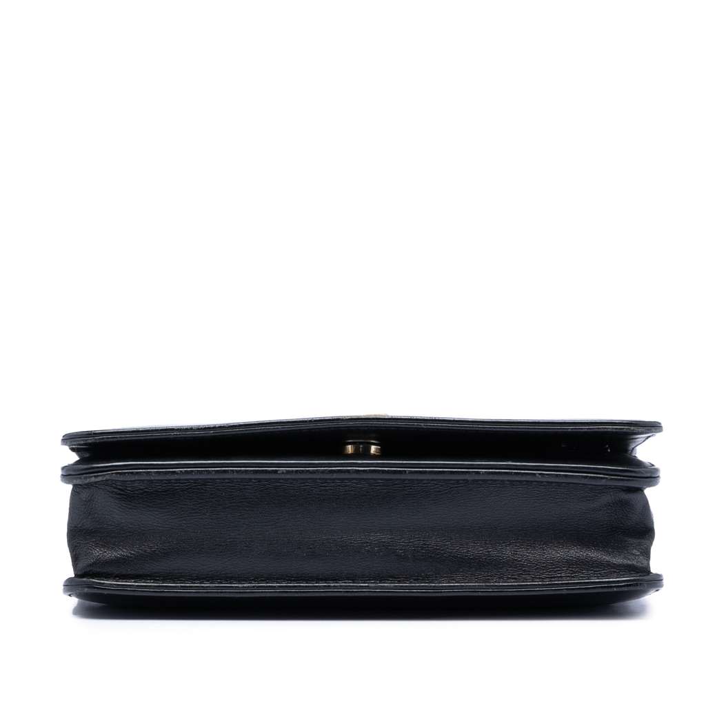 Chanel Quilted Aged Calfskin Gabrielle Wallet On Chain Blue Leather Good condition - Inside View