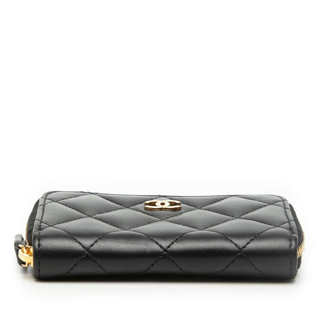 Chanel CC Quilted Lambskin Zipped Coin Purse Black Leather Good condition - Inside View