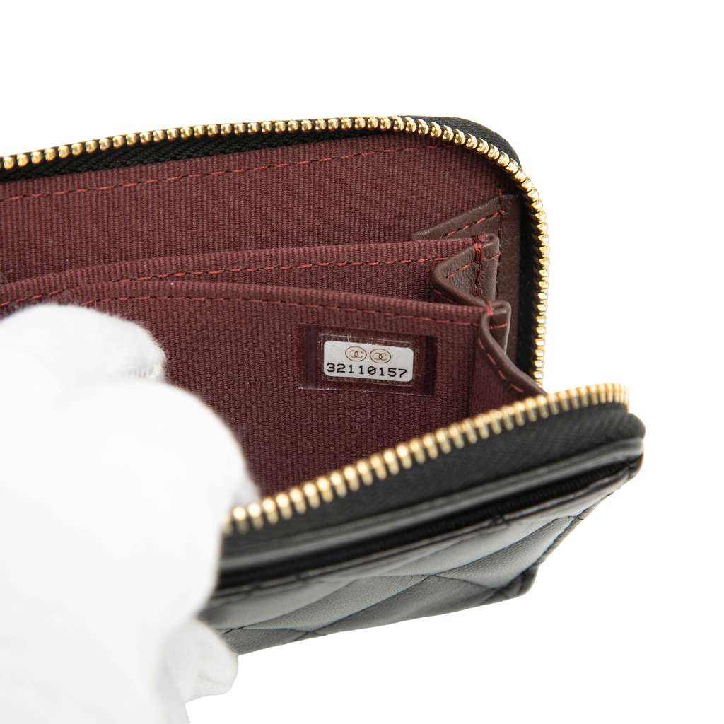 Chanel CC Quilted Lambskin Zipped Coin Purse Black Leather Good condition - Box View