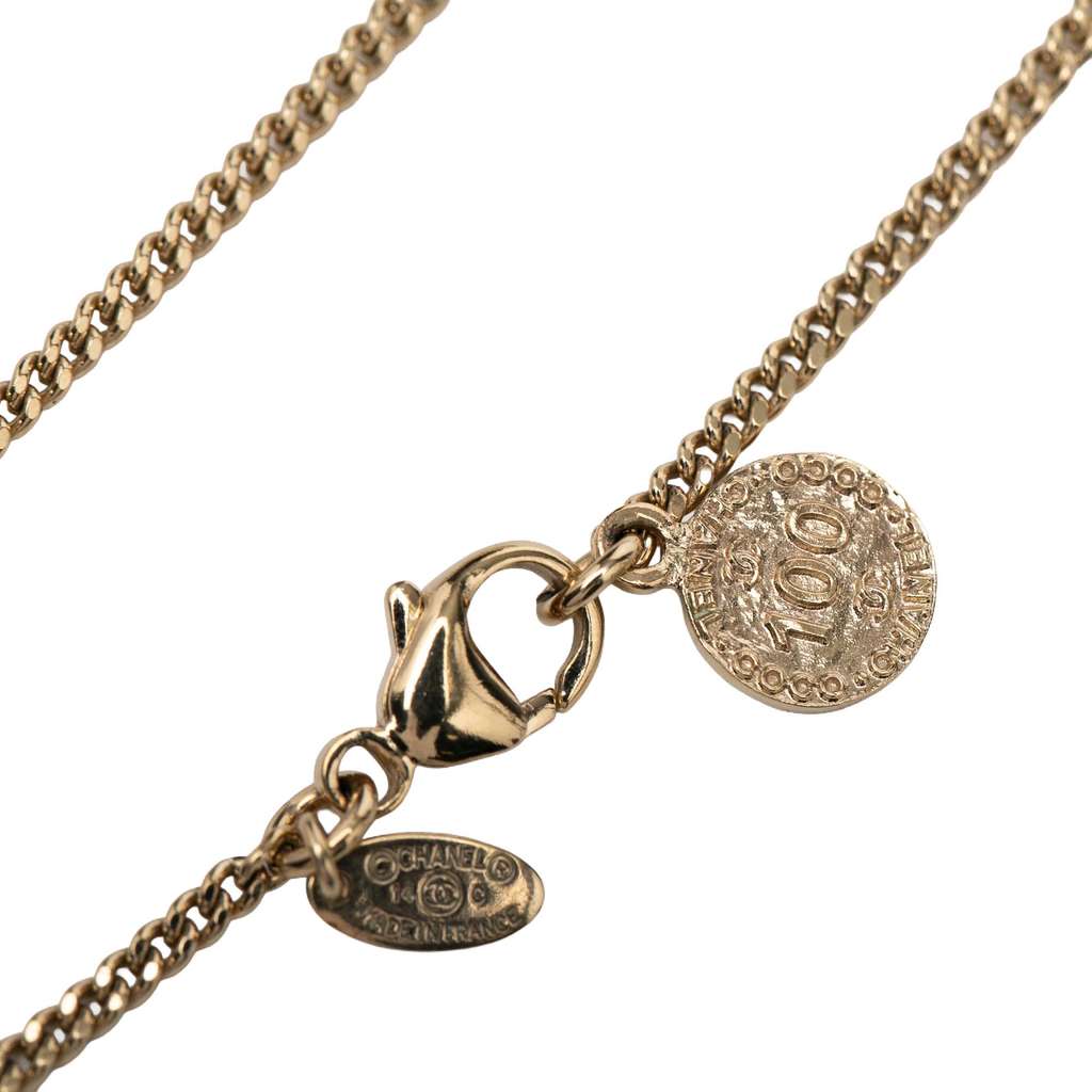 Chanel CC Gold Plated Pendant Necklace Gold Metal Good condition - Box View