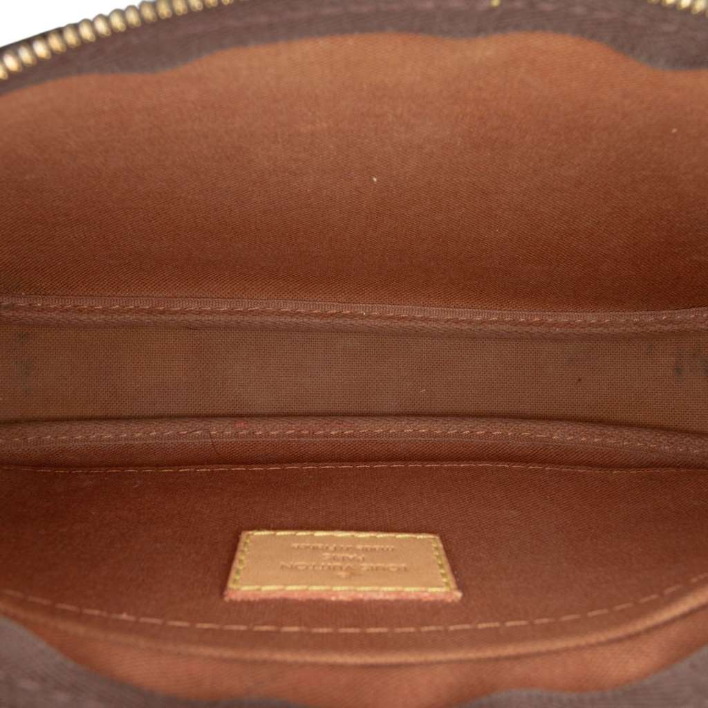 Louis Vuitton Monogram Multi Pochette Accessoires Brown Good condition - Model View