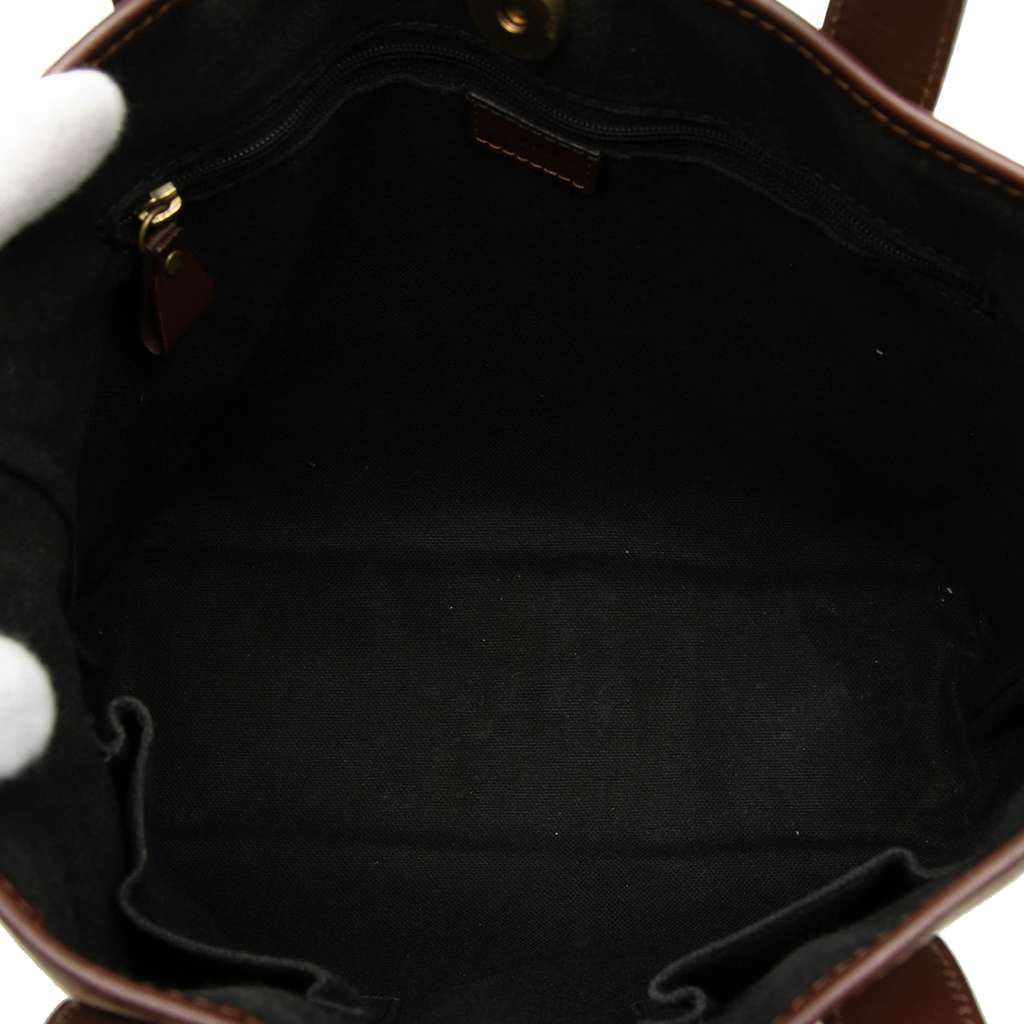 Burberry Haymarket Check Coated Canvas Tote Beige Canvas Good condition - Model View