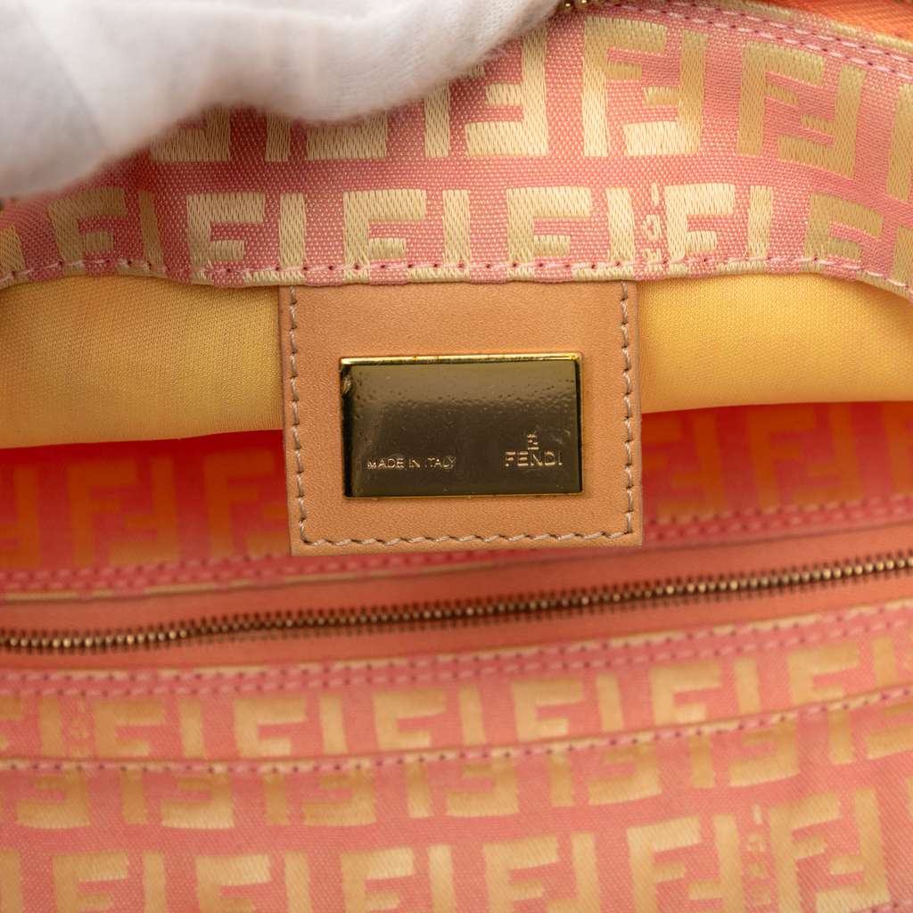 Fendi Small Zucchino Canvas Tote Pink Canvas Good condition - Box View