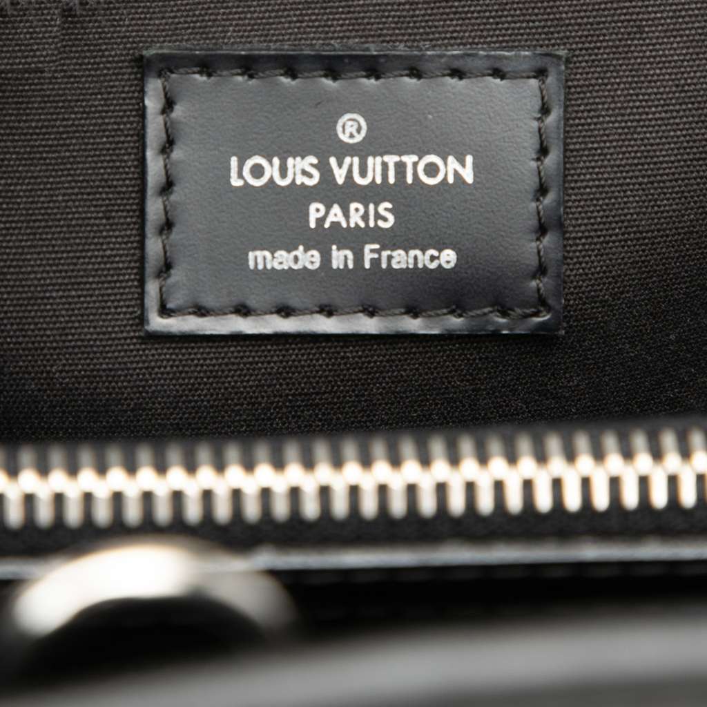 Louis Vuitton Epi Passy GM Black Leather Good condition - Box View