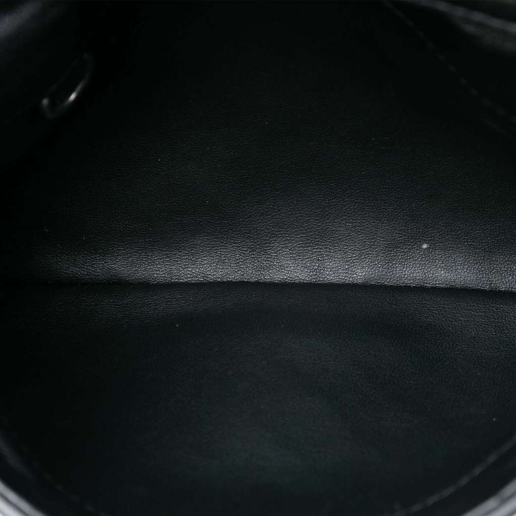 Bottega Veneta Nappa Intrecciato Flap Crossbody Black Leather Good condition - Model View