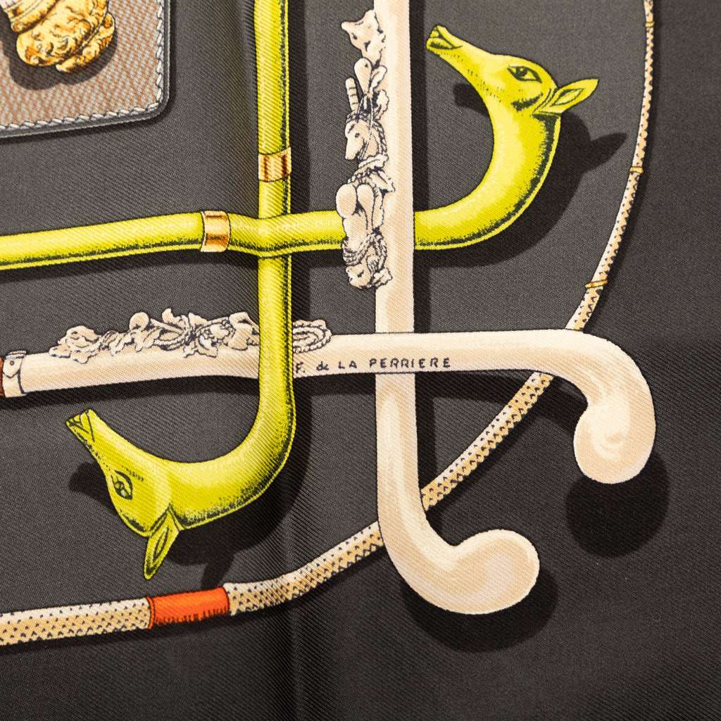 Hermès Cannes et Pommeaux Silk Scarf 42 Grey Silk Good condition - Model View