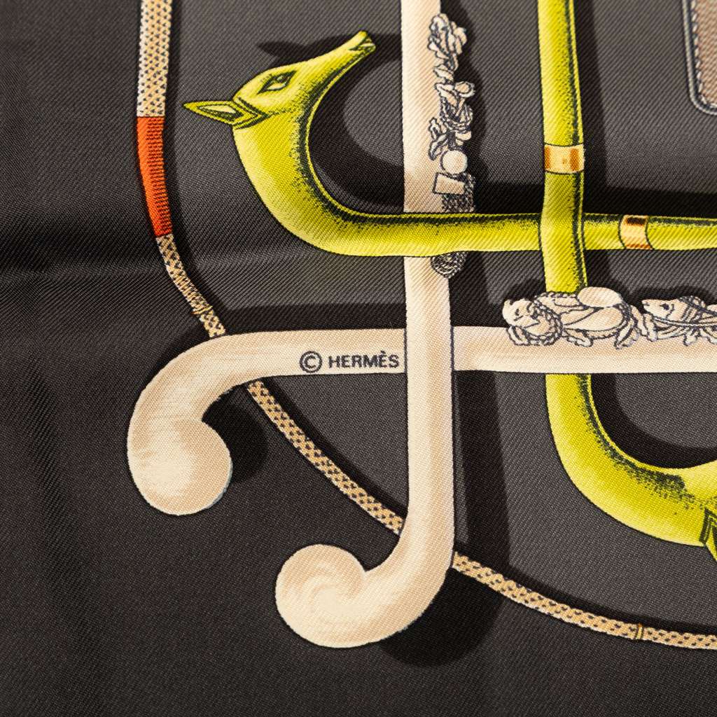 Hermès Cannes et Pommeaux Silk Scarf 42 Grey Silk Good condition - Box View