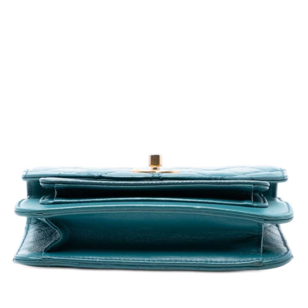 Chanel Mini Quilted Calfskin and Caviar Chain Handle Flap Blue Leather Good condition - Inside View