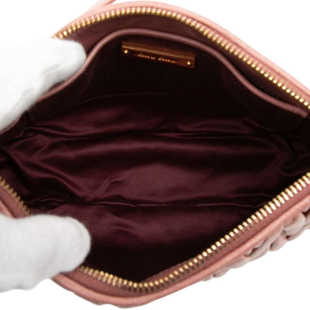 Miu Miu Nappa Matelasse Lux Charm Shoulder Bag Pink Leather Good condition - Model View