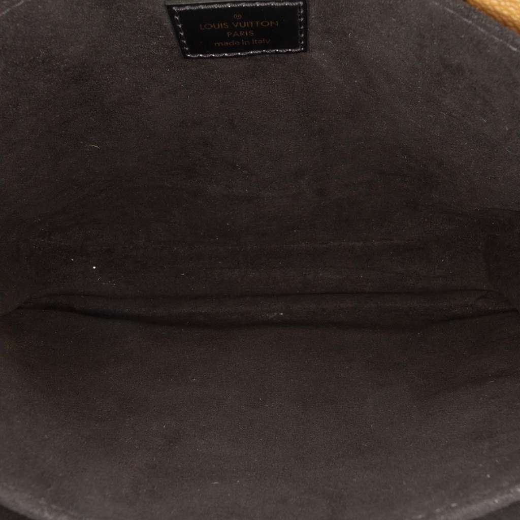 Louis Vuitton Monogram Reverse Pochette Metis Brown Good condition - Model View