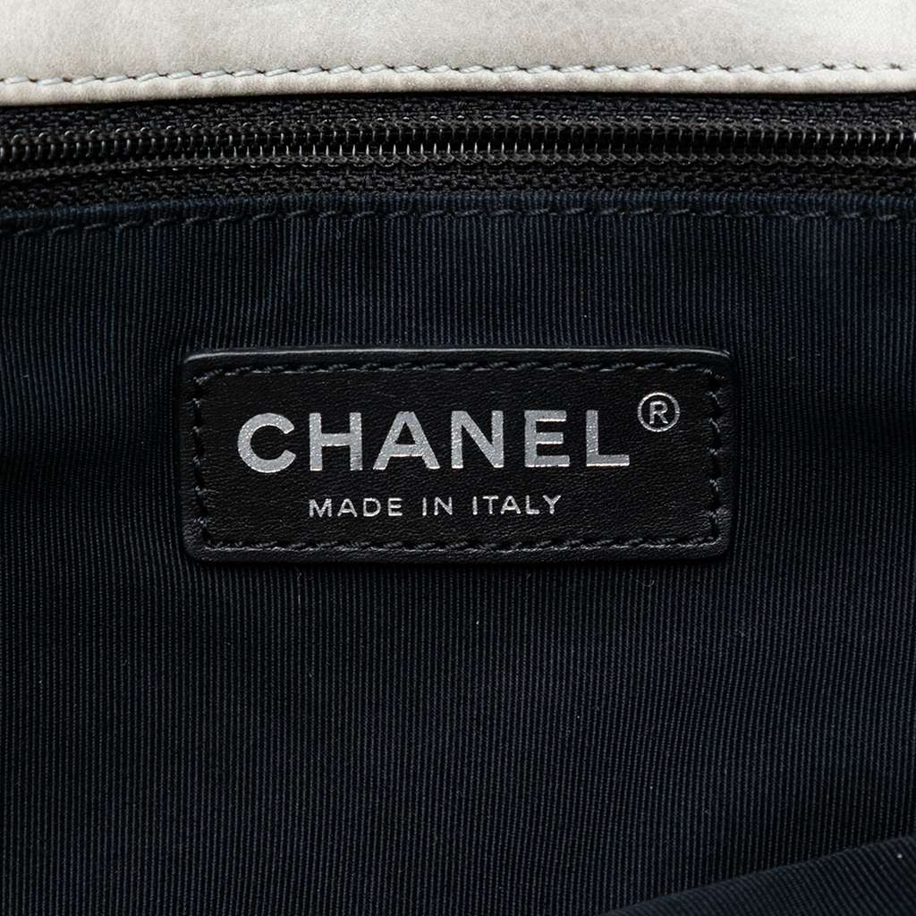 Chanel Large Quilted Iridescent Calfskin Coco Pleats Flap Grey Leather Good condition - Box View