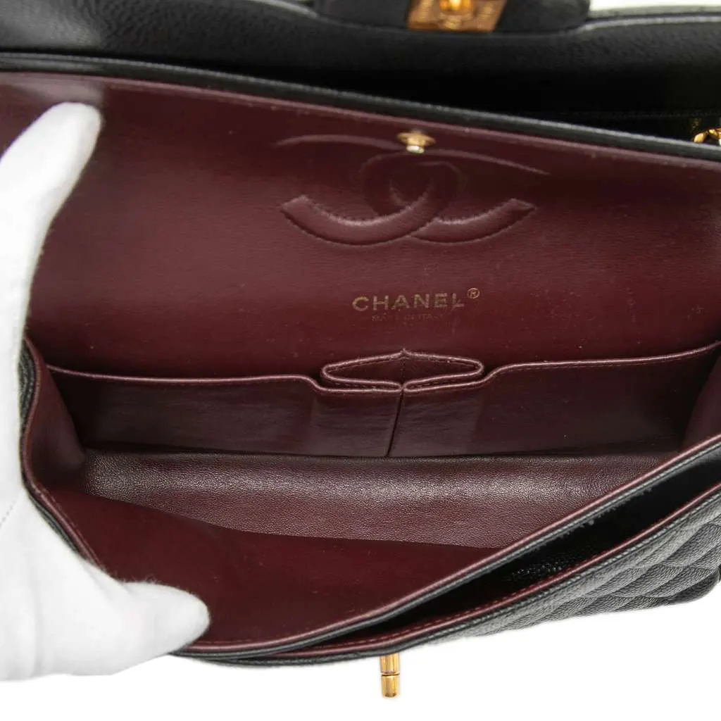 Chanel Medium Classic Caviar Double Flap Black Leather Very good - Model View
