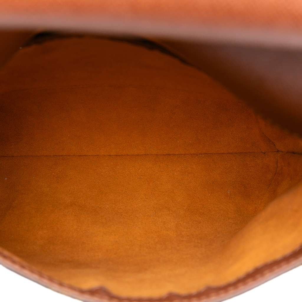 Louis Vuitton Monogram Musette Salsa PM Short Strap Brown Fair condition - Model View