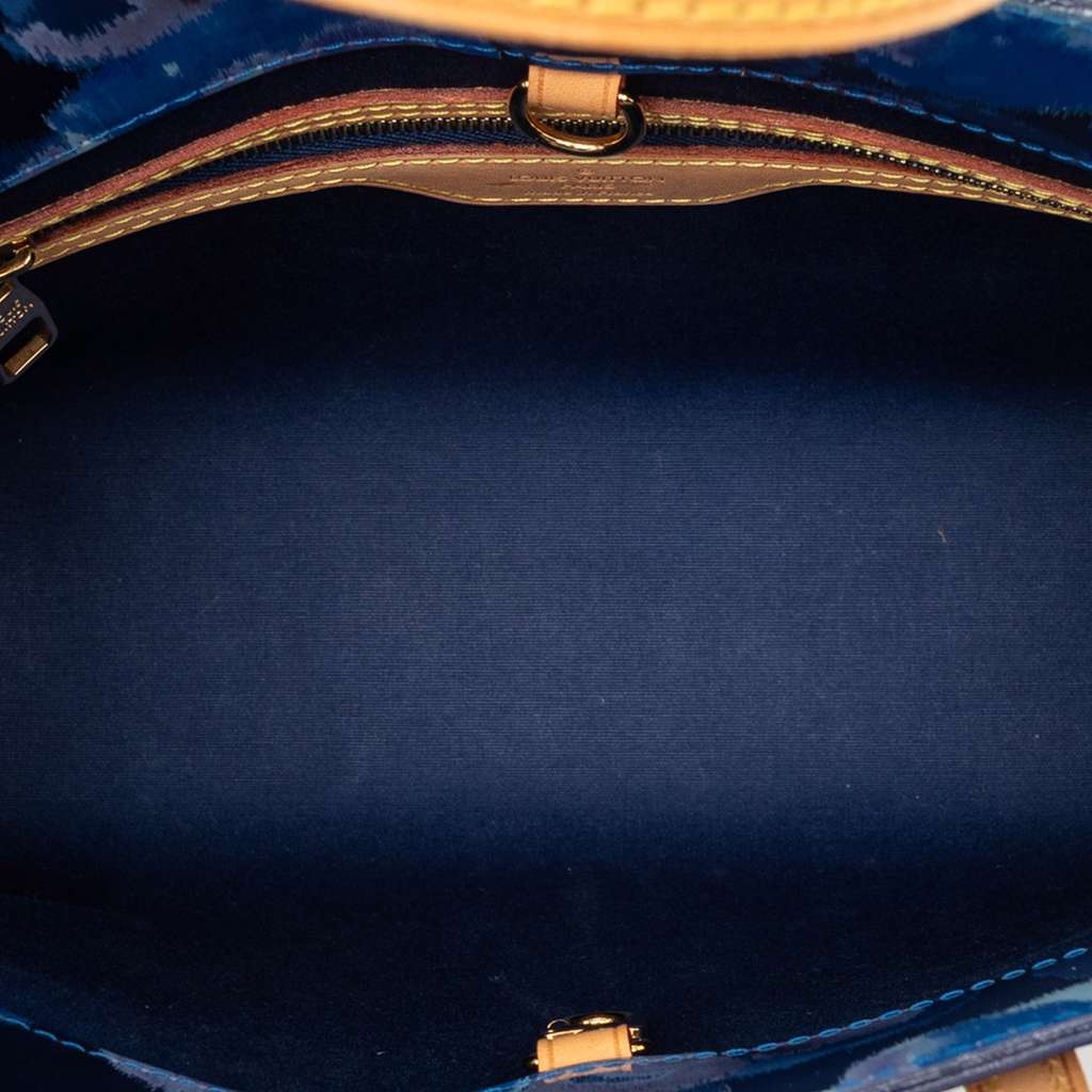 Louis Vuitton Monogram Vernis Ikat Catalina BB Blue Leather Good condition - Model View