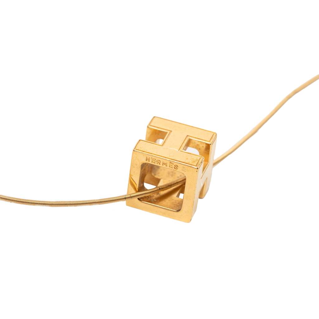 Hermès Gold Plated Enamel Cage D H Pendant Necklace Gold Metal Good condition - Inside View