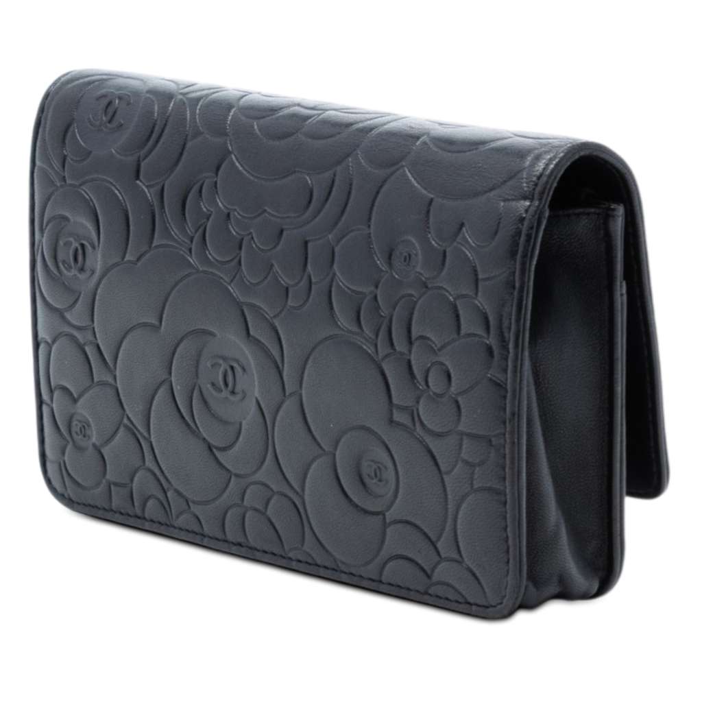 Chanel CC Embossed Lambskin Camellia Wallet On Chain Black Leather Good condition - Back View