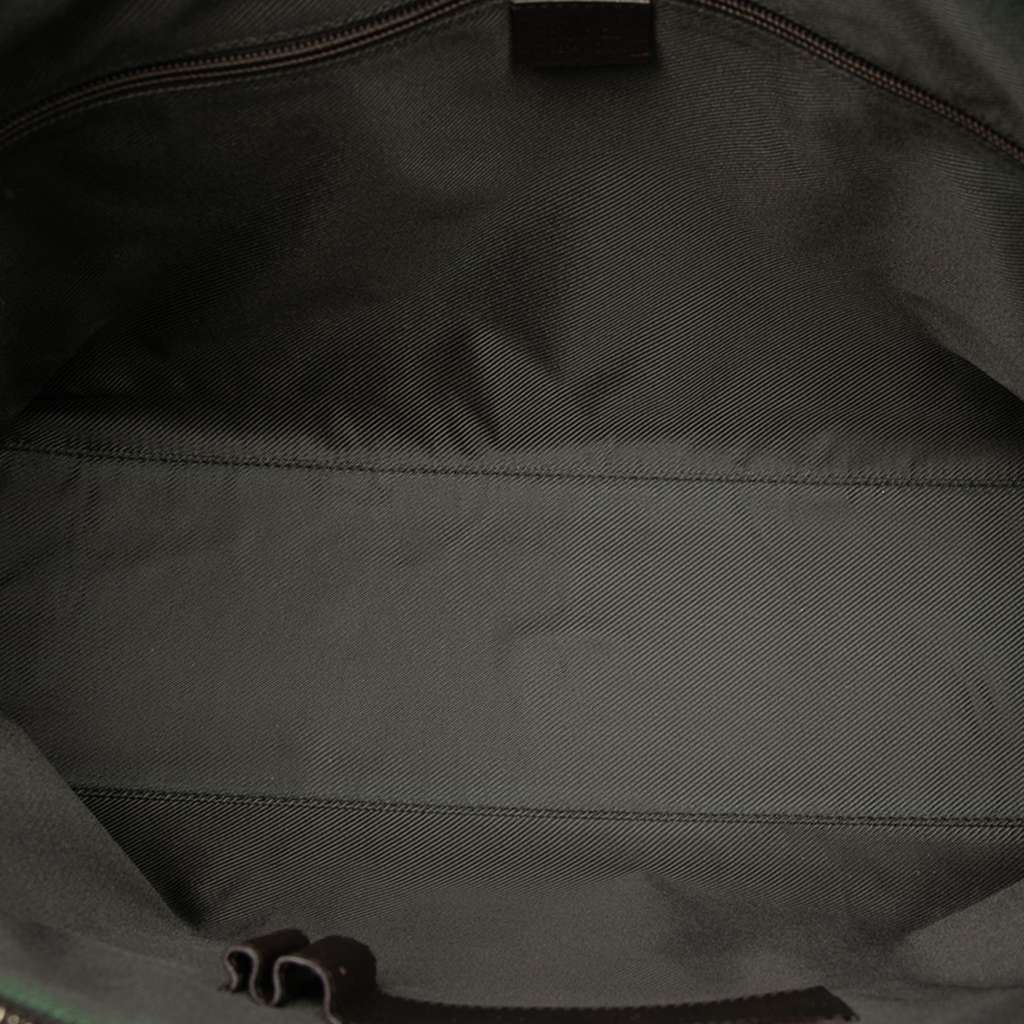 Gucci GG Supreme Business Bag Beige Canvas Good condition - Model View