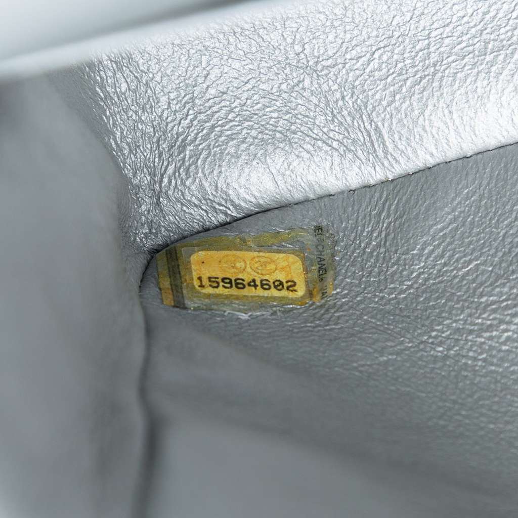 Chanel Medium Classic Iridescent Lambskin Double Flap Silver Leather Good condition - Box View