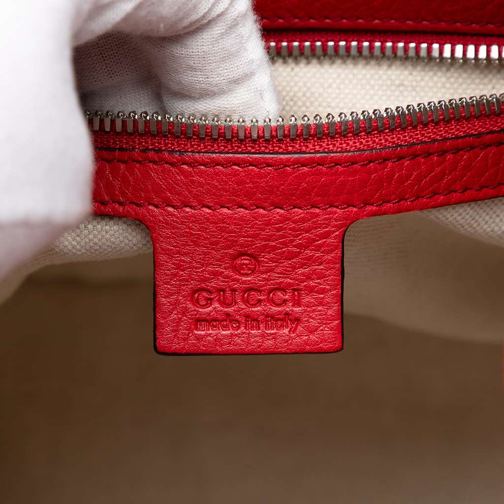 Gucci Small Pebbled Calfskin Soho Drawstring Backpack Red Leather Good condition - Box View