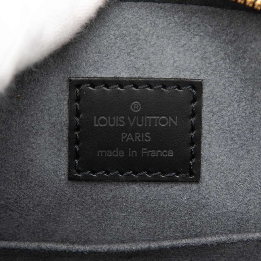 Louis Vuitton Epi Jasmine Black Leather Good condition - Box View