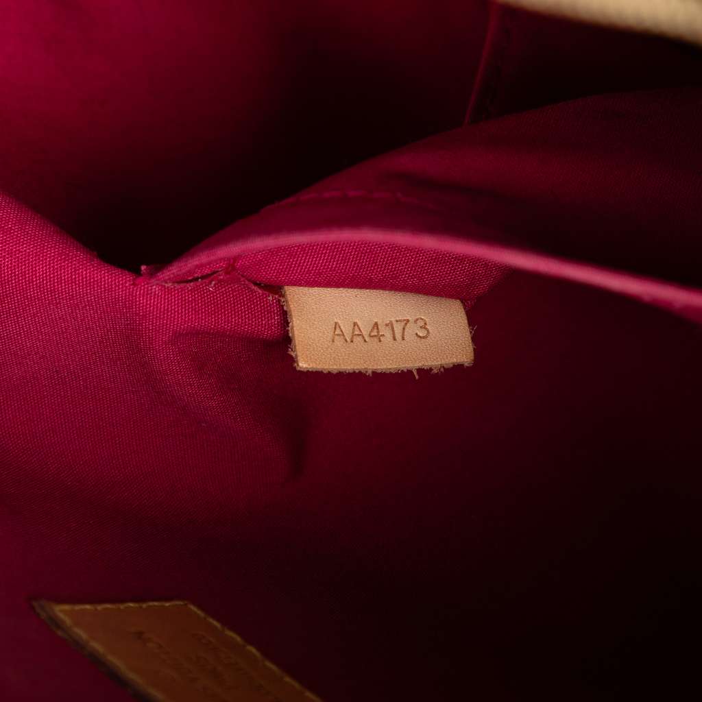 Louis Vuitton Monogram Vernis Montana Pink Leather Good condition - Box View