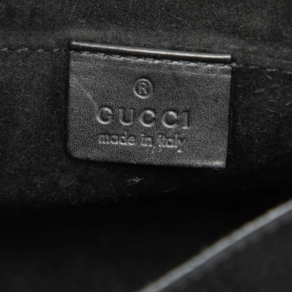 Gucci Suede Heart Crossbody Black Leather Good condition - Box View