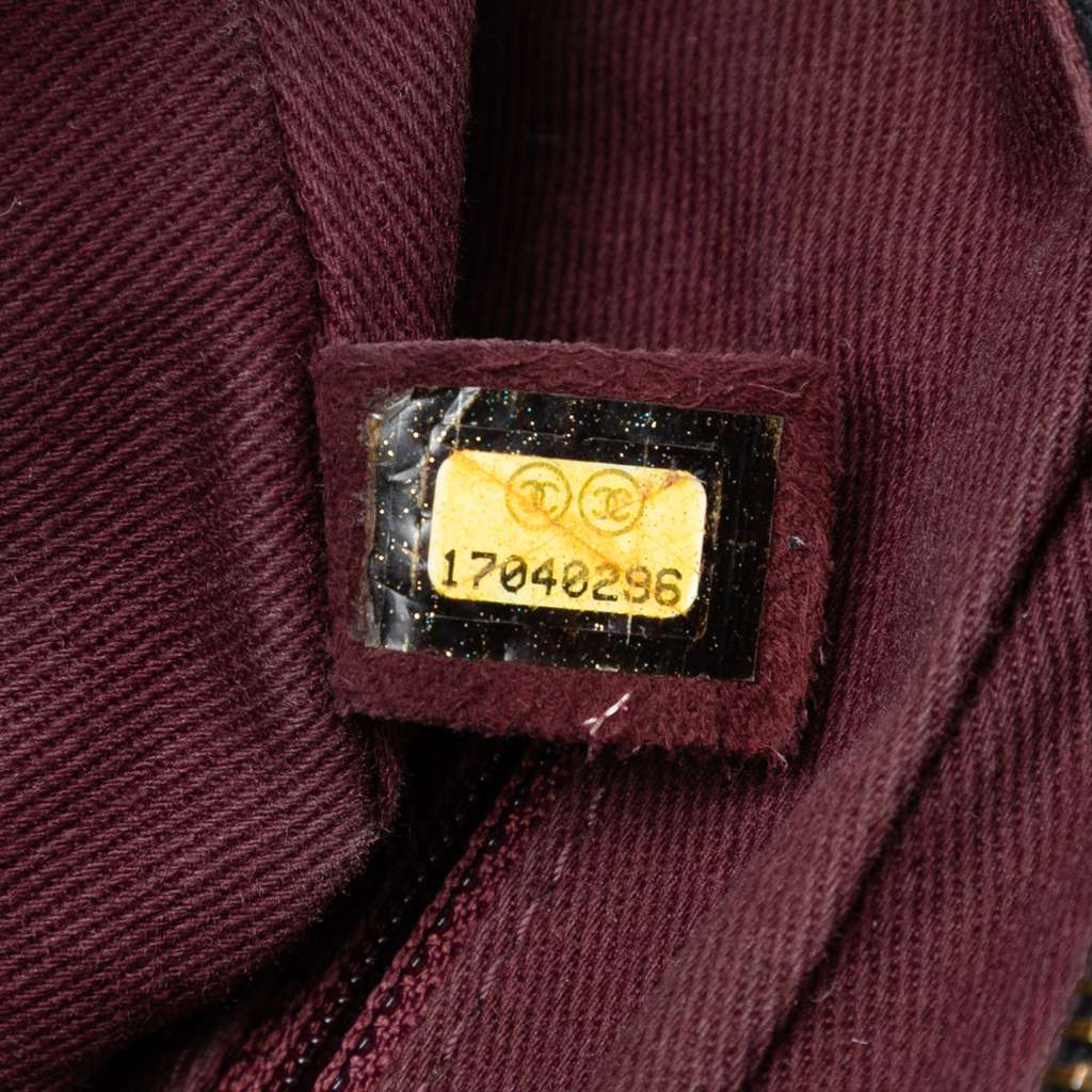 Chanel Small Quilted Iridescent Calfskin Shiva Flap Black Leather Good condition - Box View