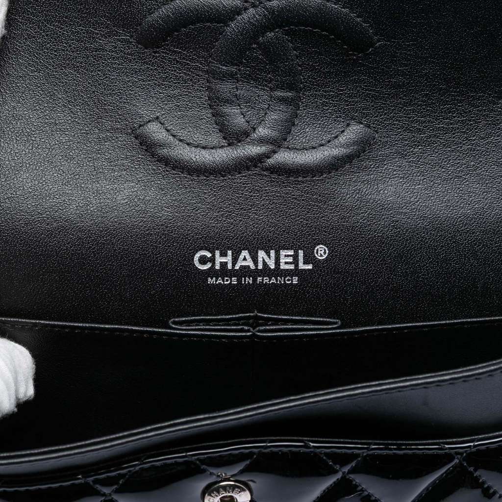 Chanel Medium Classic Patent Double Flap Black Leather Good condition - Box View