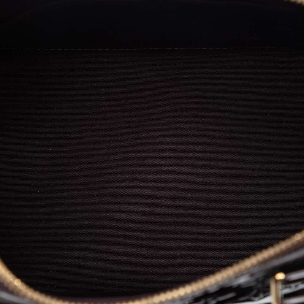 Louis Vuitton Monogram Vernis Alma PM Purple Leather Good condition - Model View