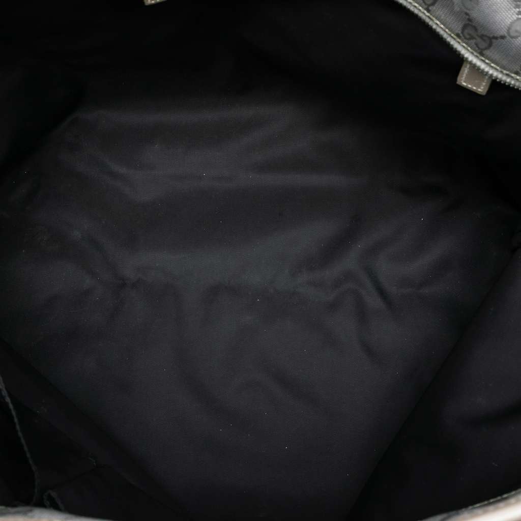 Gucci Large GG Imprime Tote Silver Canvas Good condition - Model View