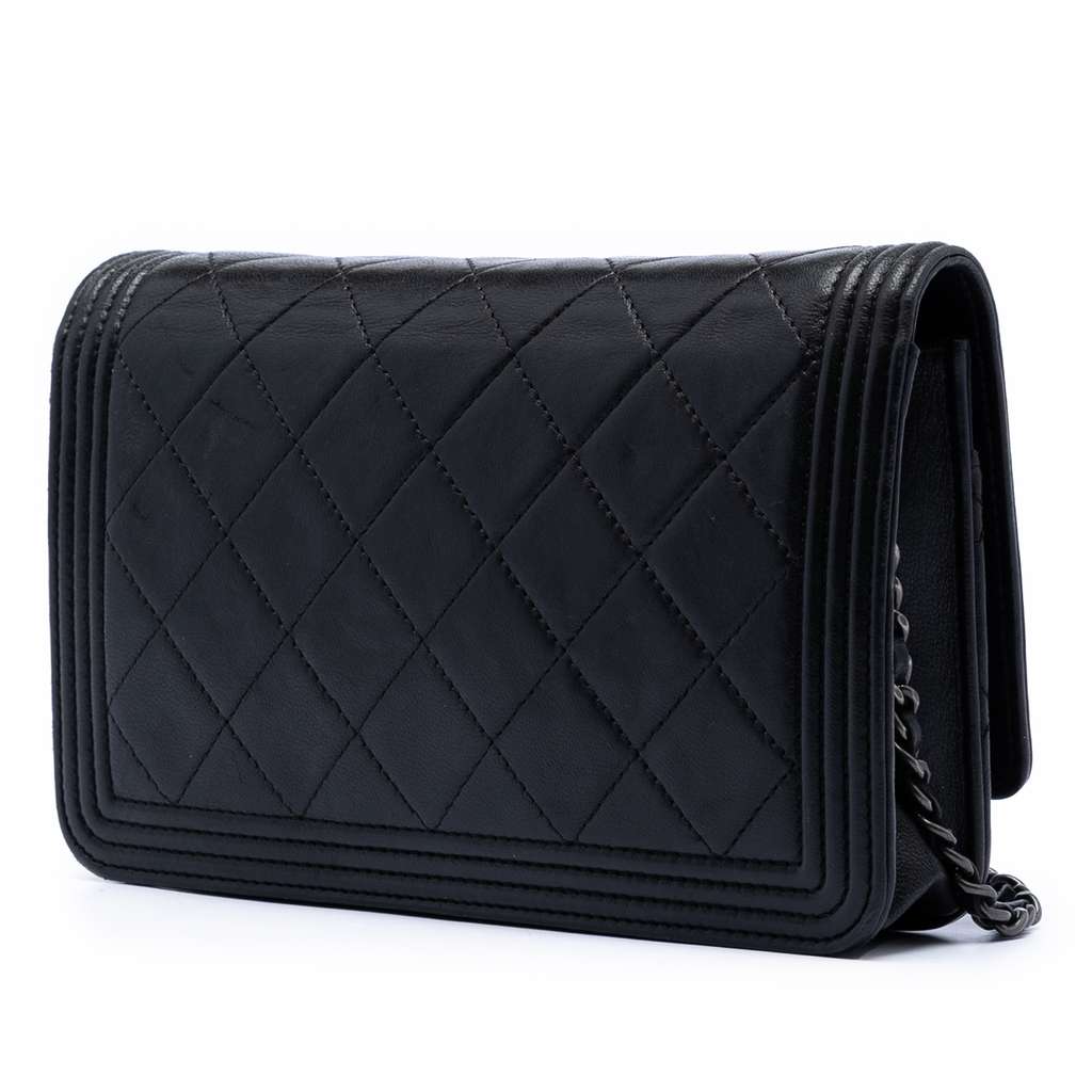 Chanel Quilted Lambskin Boy Wallet On Chain Black Leather Good condition - Back View
