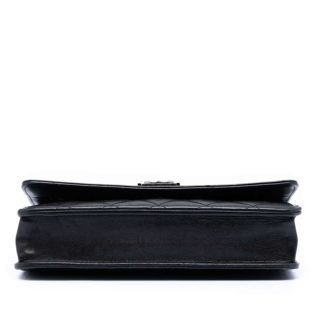 Chanel Quilted Lambskin Boy Wallet On Chain Black Leather Good condition - Inside View